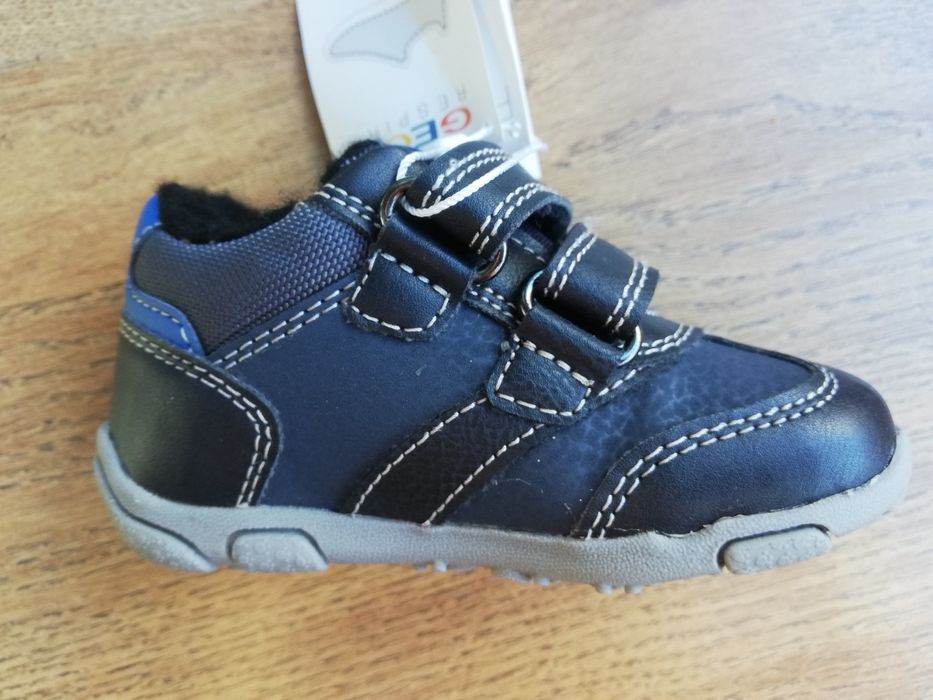 Бебешки обувки GEOX - размер 20
