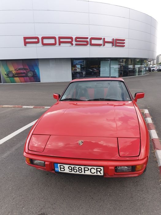 Porsche 924-944.