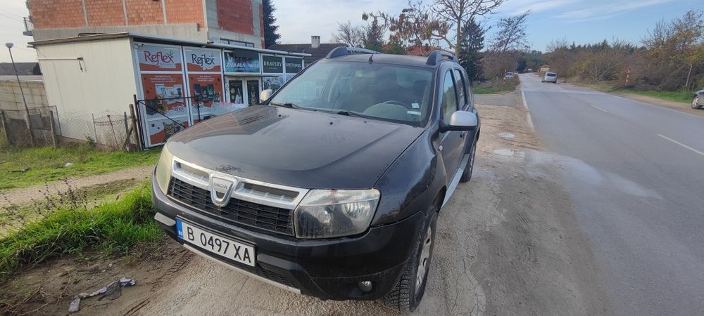 Продавам Дачия Дъстър  1.6 бензин/газ 4х4