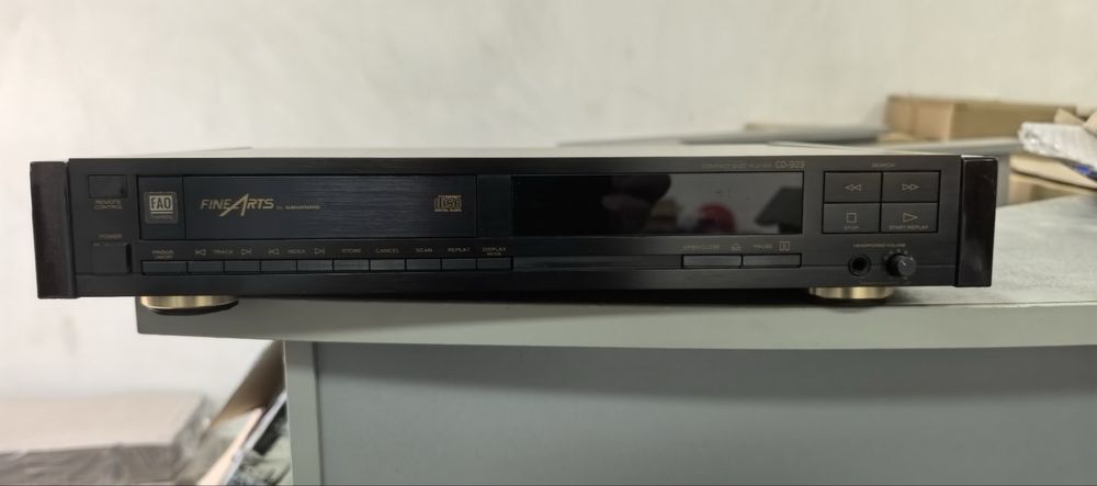GRUNDIG/Fine Arts CD903