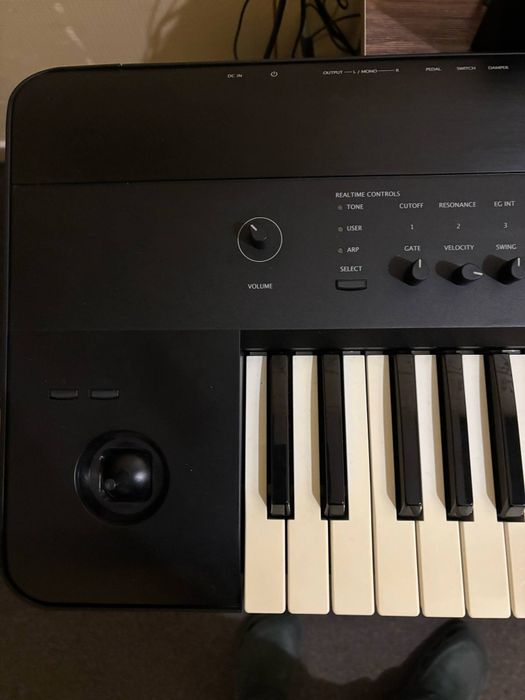 Korg krome 61 (Корг Кроме 61,Клавир)