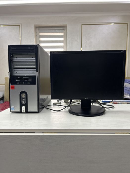 Компьютер (процессор, монитор)