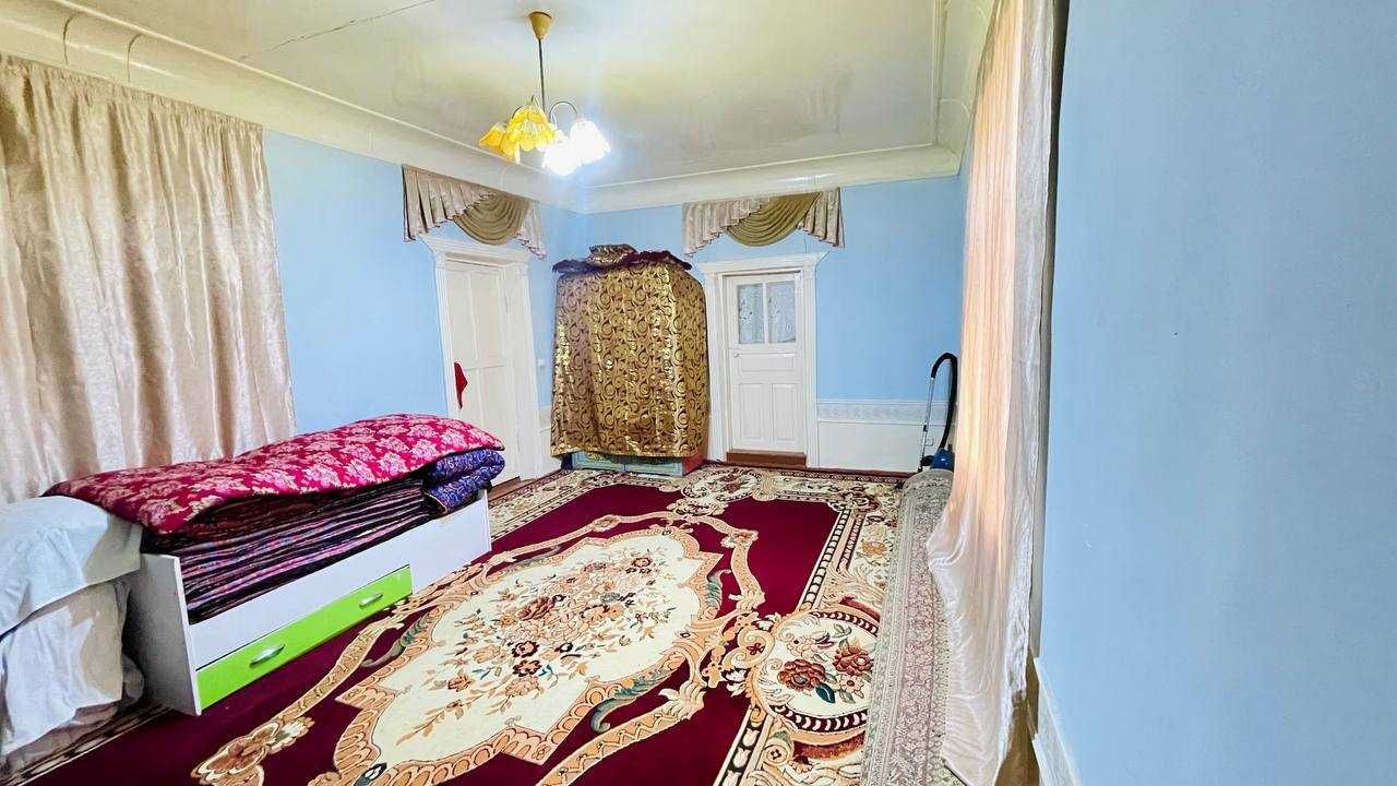 Уй сотилади ( Падаркаси бор )