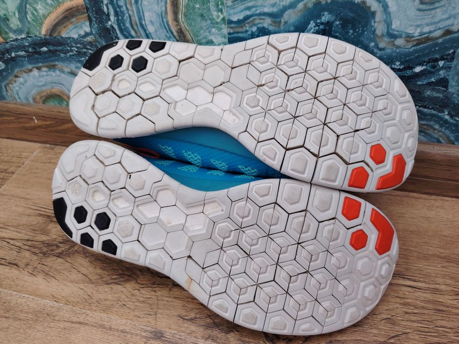 Adidași Nike free 5.0