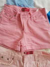 Къси панталони розови