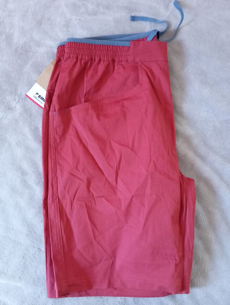Pantaloni scurţi,Montane On- sight Redwood mărimea XL,Noi cu etichete
