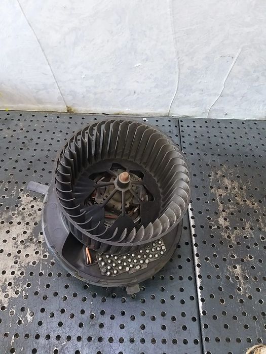 Aeroterma ventilator habitaclu 2.0 tdi audi q3 8u 3c0907521f 1k1820015j cz2468105384 997164w h2162003