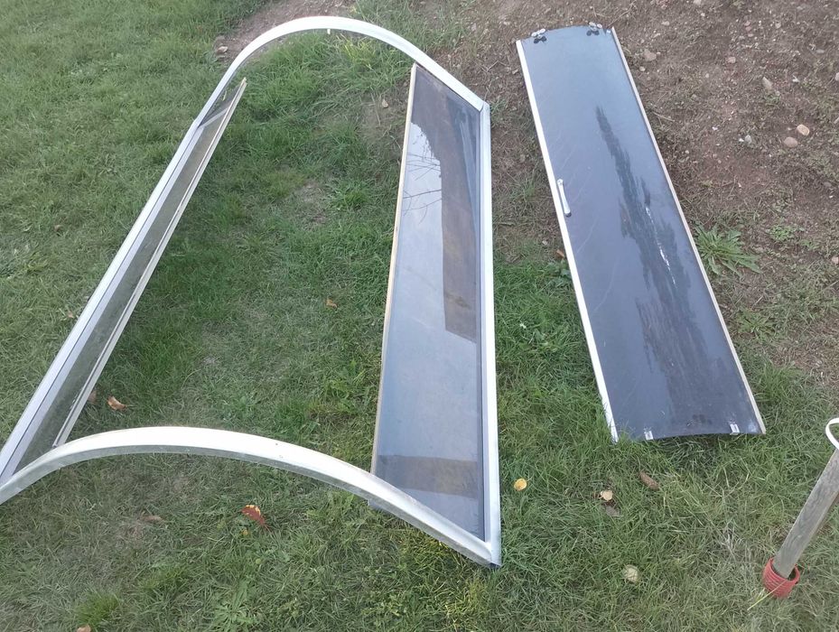 Стъклен параван 118/38