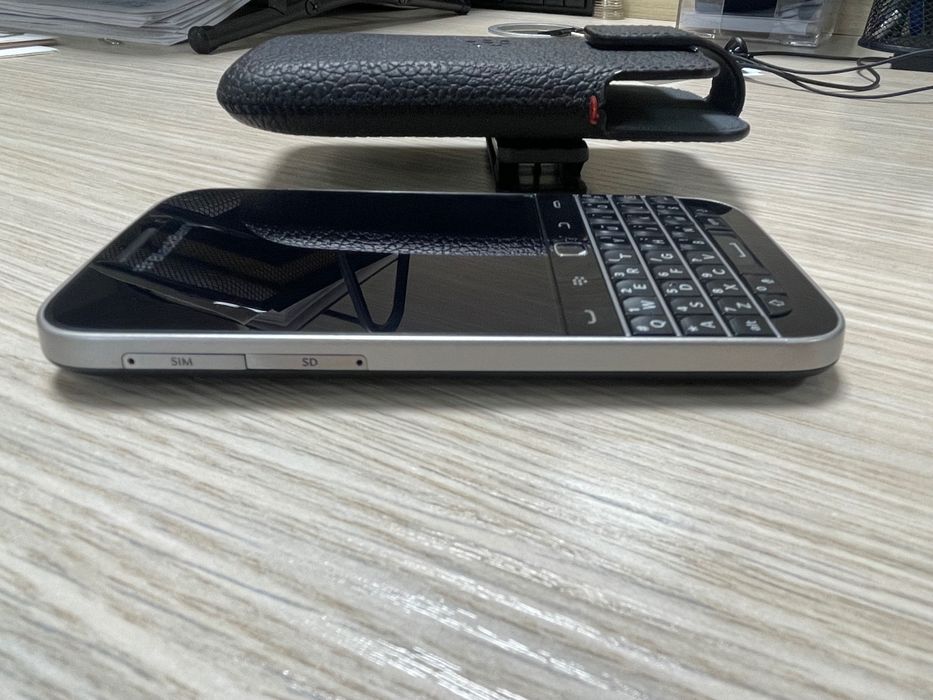 Blackberry classic Q20