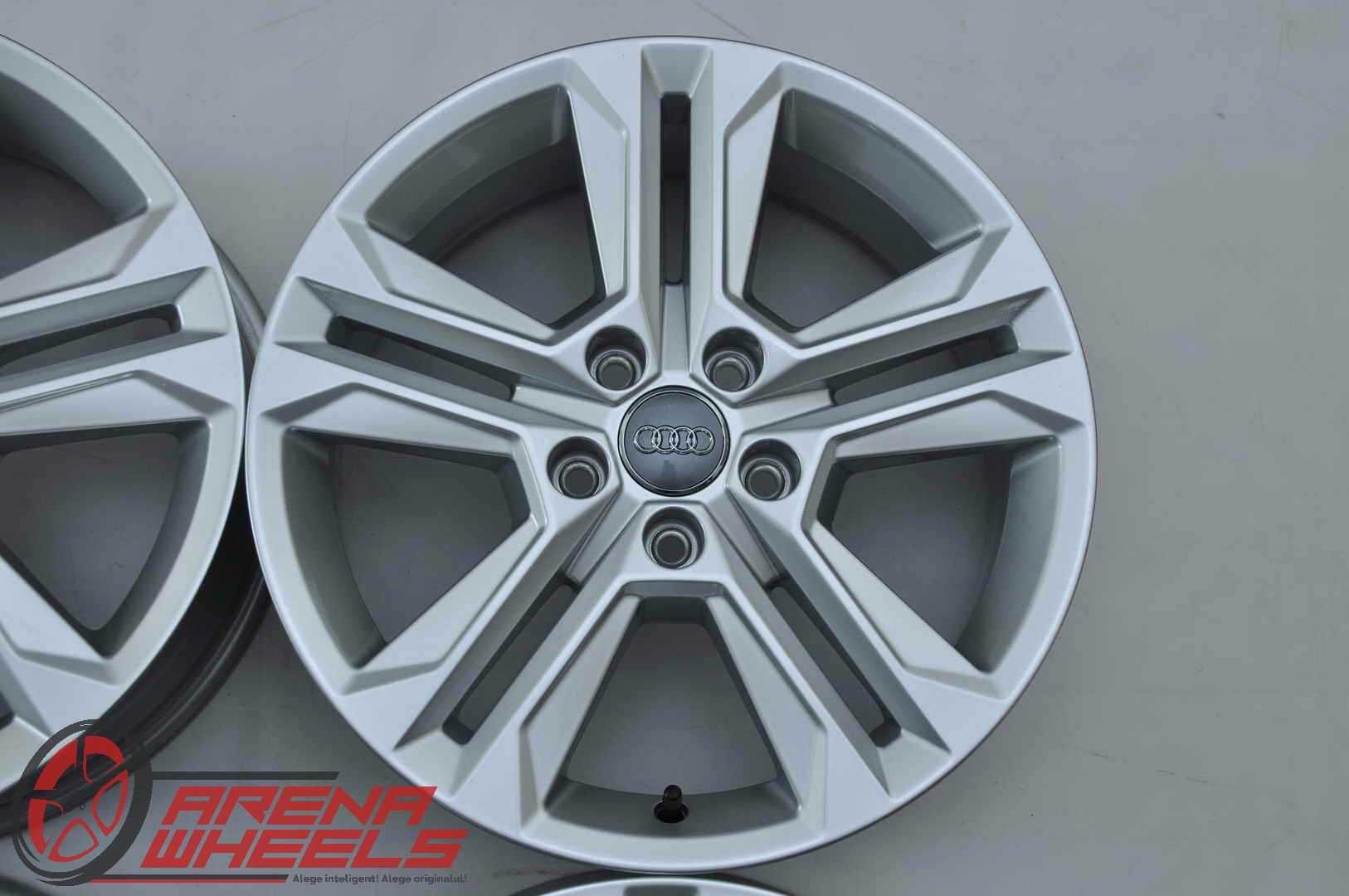 Jante Noi 17 inch Originale Audi Q2 SQ2 GA R17 81A601025AJ