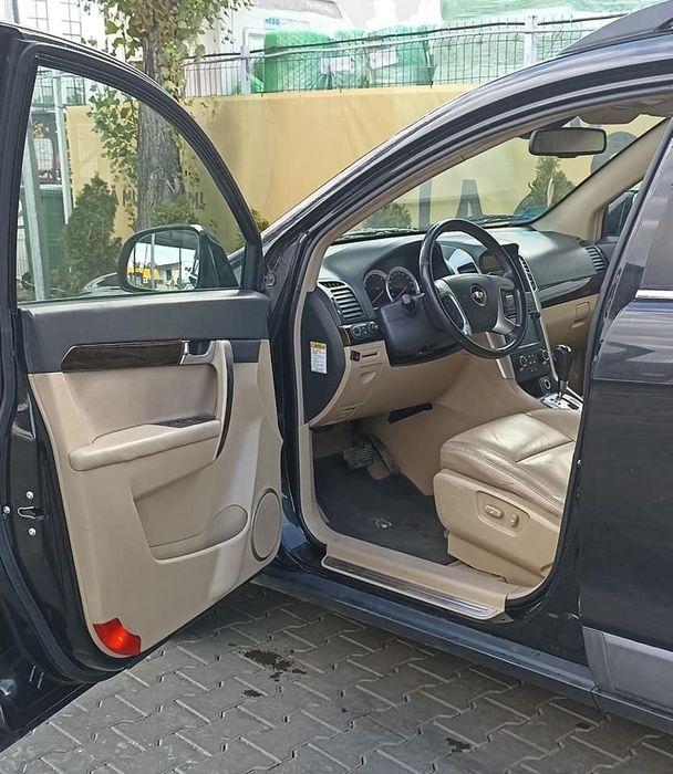 Chevrolet Captiva 2009, 7 locuri