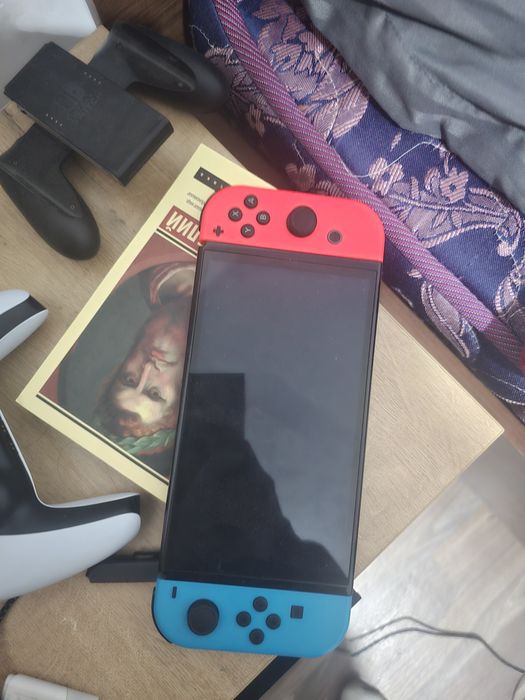 Nintendo switch вместе с игрой
