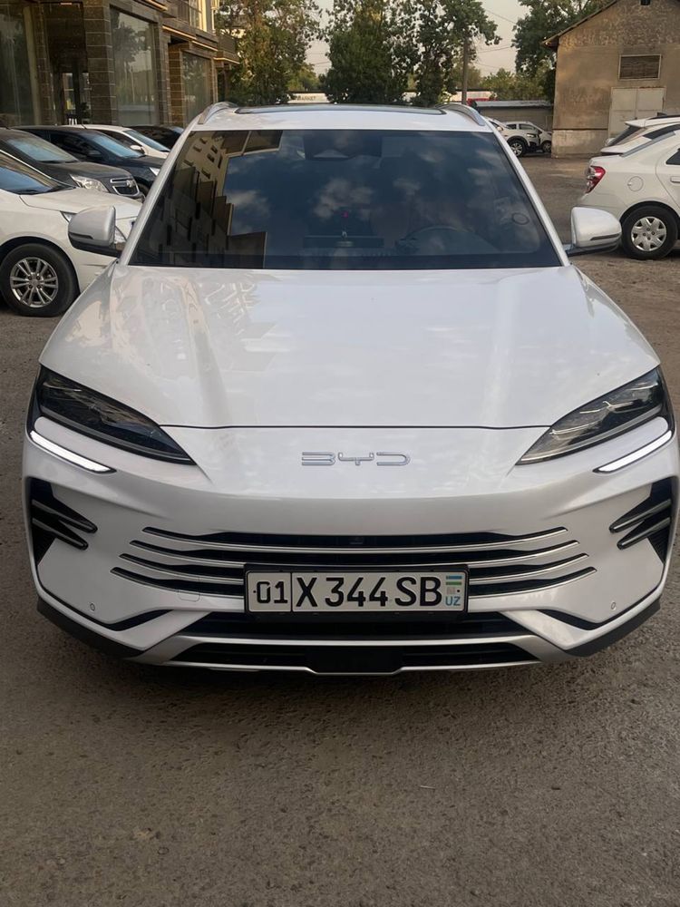 BYD Song Plus — идеальное состояние! Срочно!