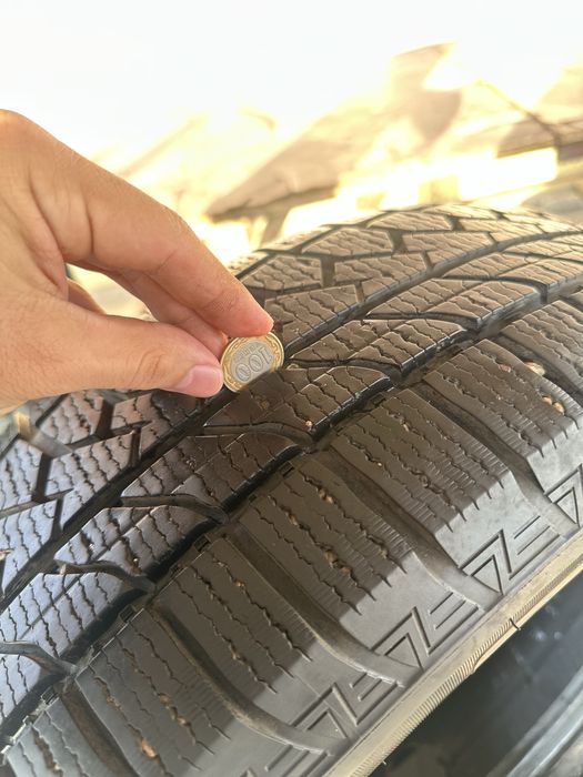 Зимние шины  на кроссовер