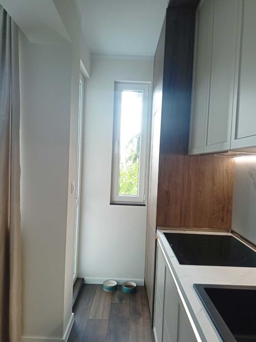 Продава се Тристаен апартамент в Варна, Левски - 100 кв.м за 2400 €/кв.м - Снимка #5