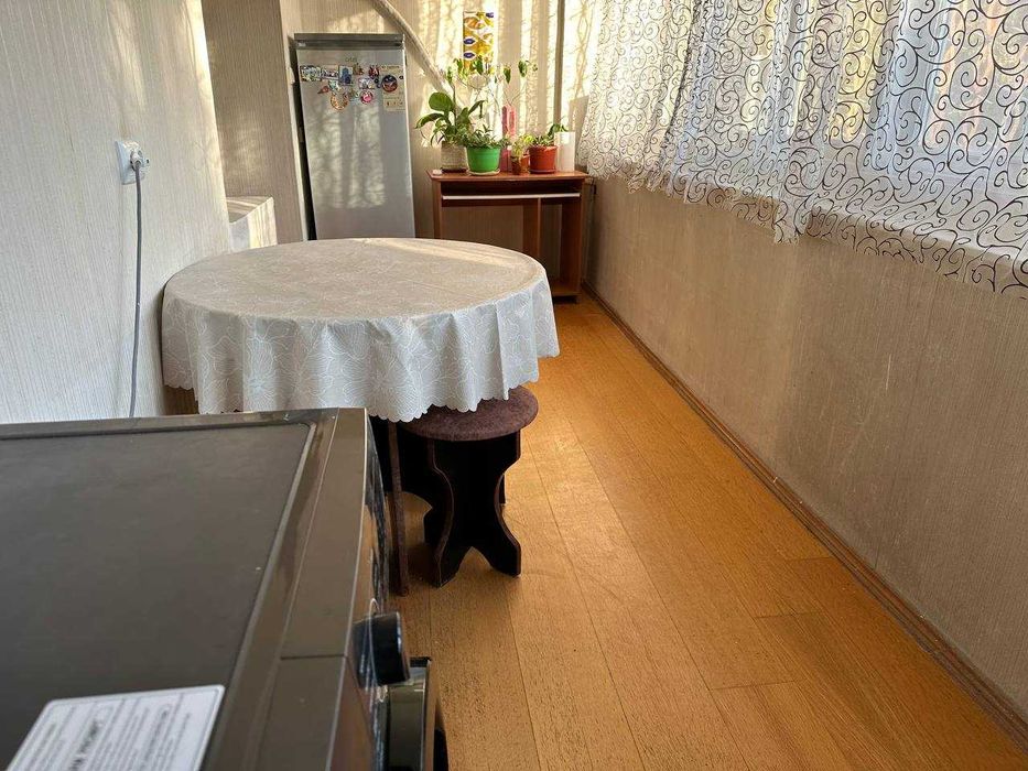 2/2/4, 56 м, Кирпич, корзинка Абая, Лабзак, Ц 13, дом 2 линия