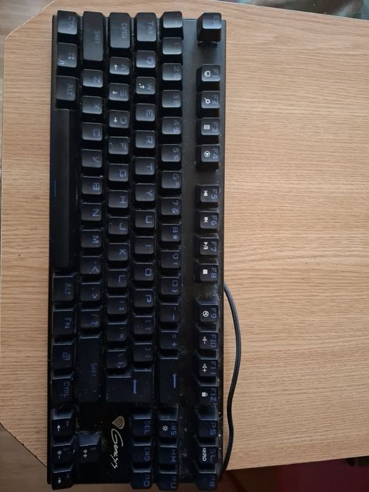 Tastatura + Mouse Gaming (Genesis + A4 Tech)