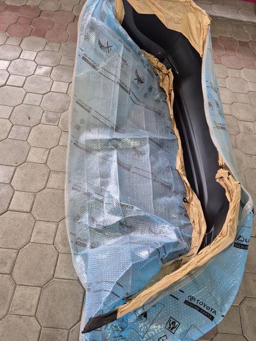 Продам задний бампер