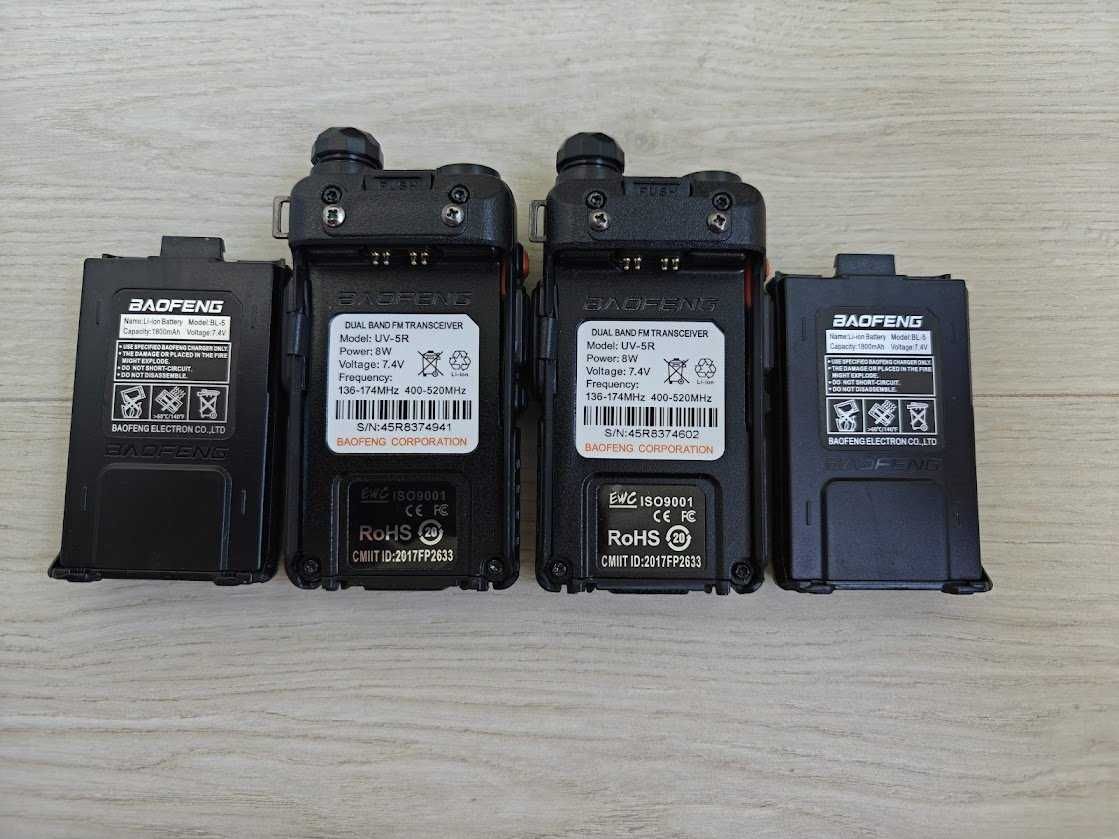 Set statii emisie receptie Baofeng UV-5R 8W programabile