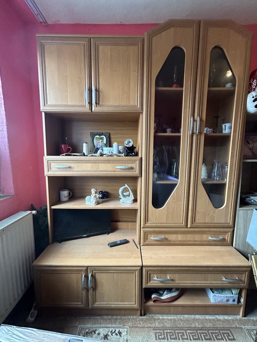 3 corpuri mobilier pentru camera