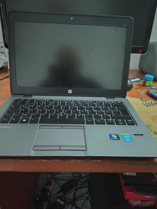Laptop Hp EliteBook 820