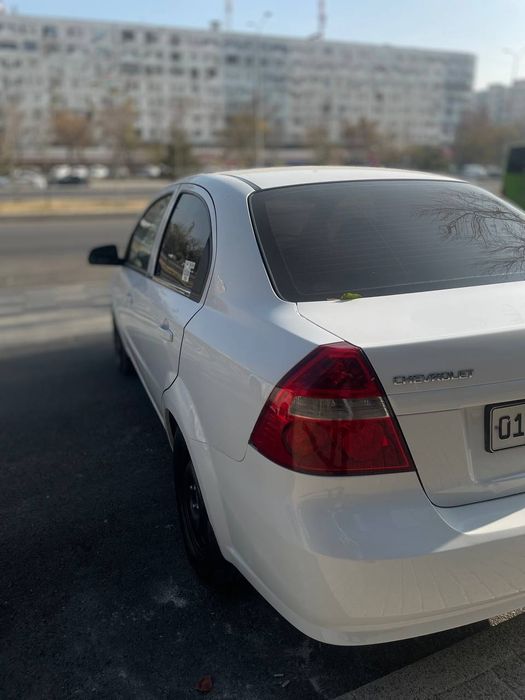 Chevrolet neksa 3 sotiladi