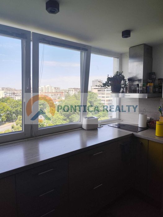 Продава се Многостаен апартамент в Бургас, Лазур - 230 кв.м за 1957 €/кв.м - Снимка #14