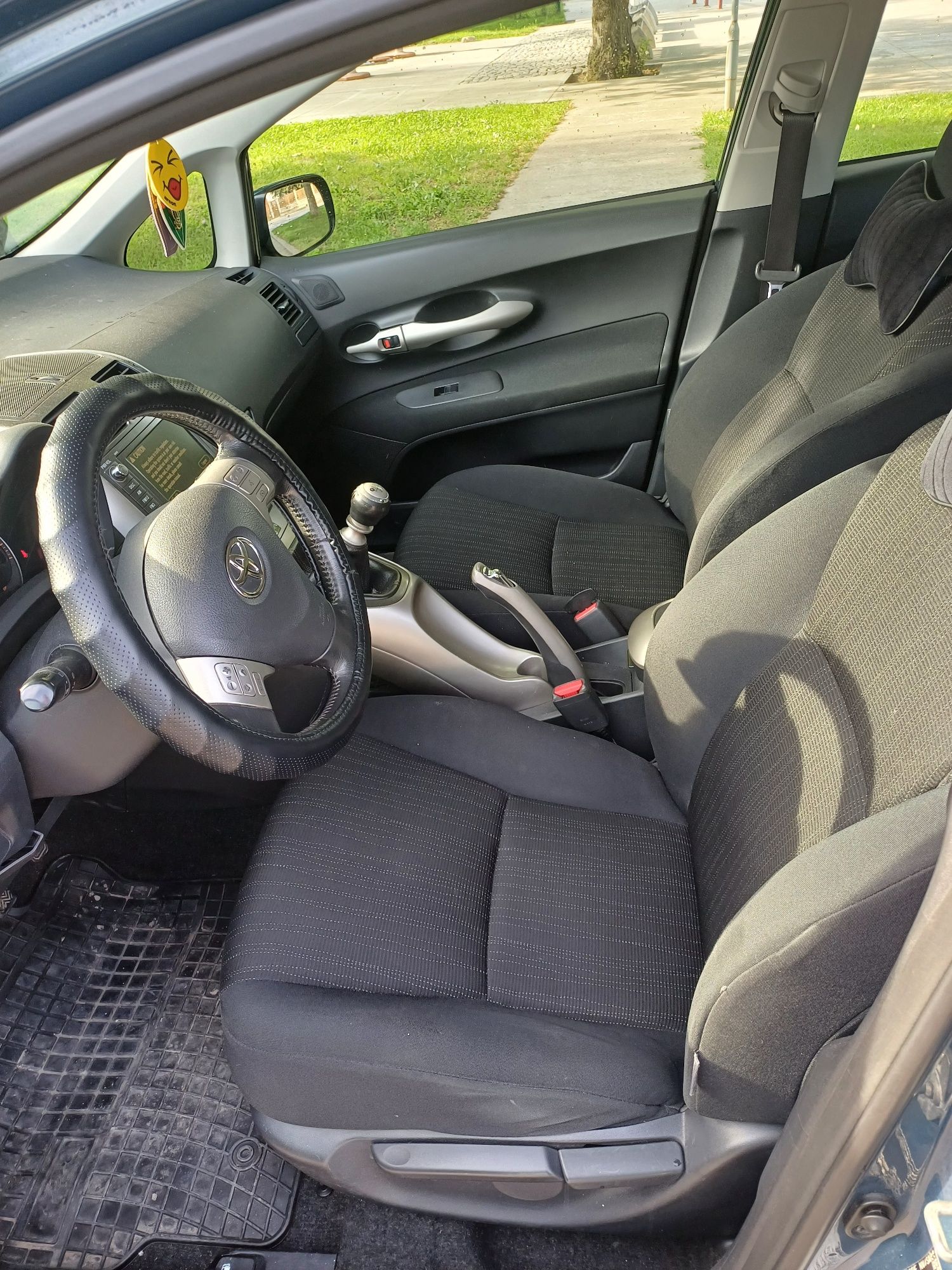 Toyota auris d4d 2.0 126k 2007