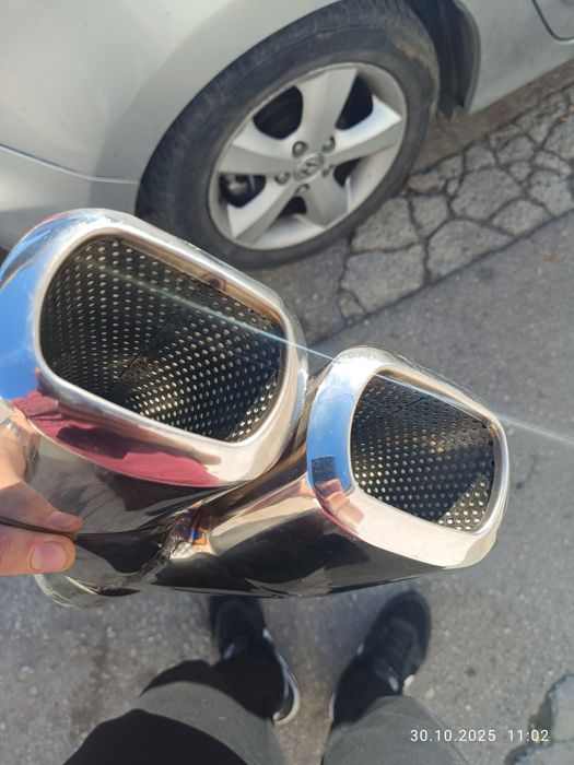 чисто нов ауспух