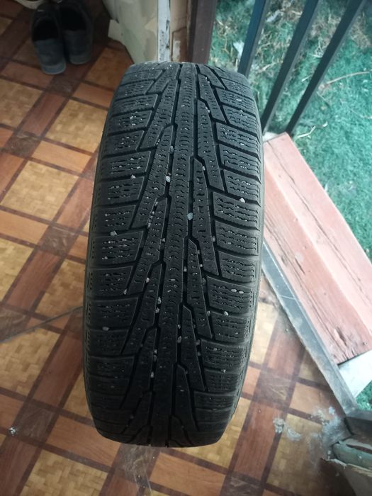 Продам шины R 15 185/65