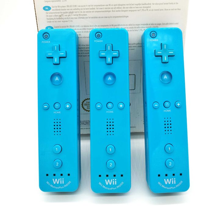 Оригинален Nintendo Wii U Remote Plus - Blue/ ОТЛИЧНО състояние!