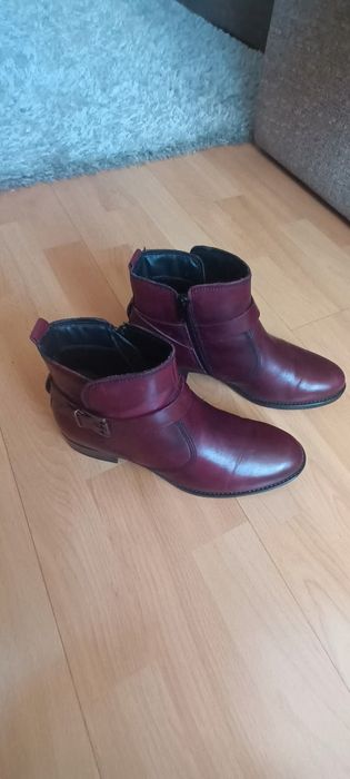 Vand Ghete si Pantofi dama de piele, Nr 38