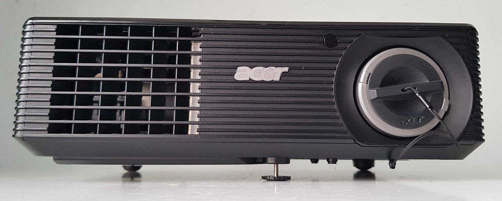 Acer X 1160 P videoproiector DLP Texas Instruments telecomanda filme
