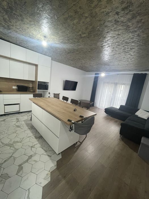 Casă de vâzare - ideală pentru investiție |4 apartamente|teren 820mp|