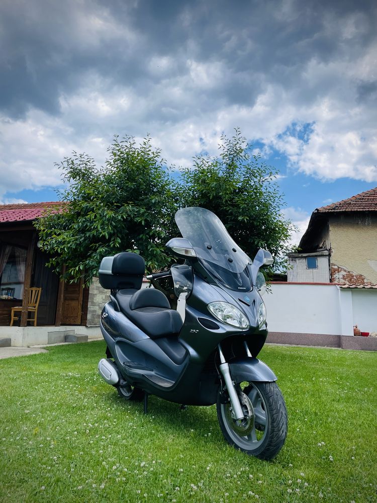 Piaggio X9 Evolution 250