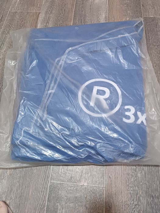 Продается тент-навес на уличный зонт.