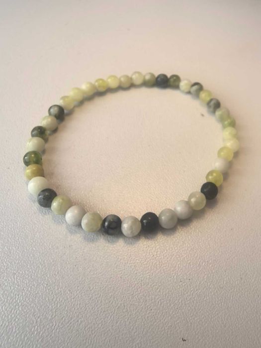 Гривни с кауза за лечение