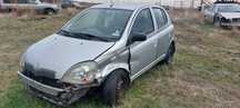 Toyota Yaris на части