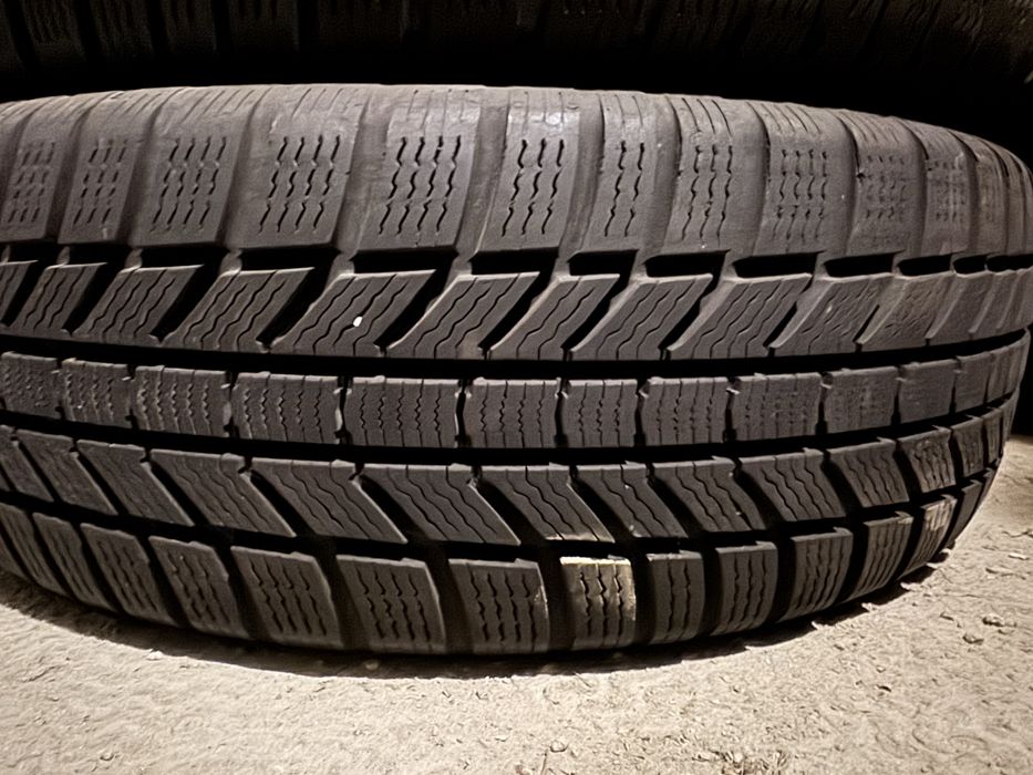 Зимни гуми Continental 205/60/16