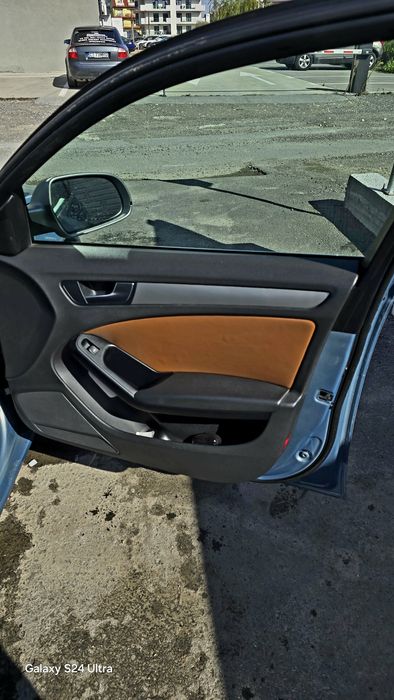 Vand AUDI A4 2010