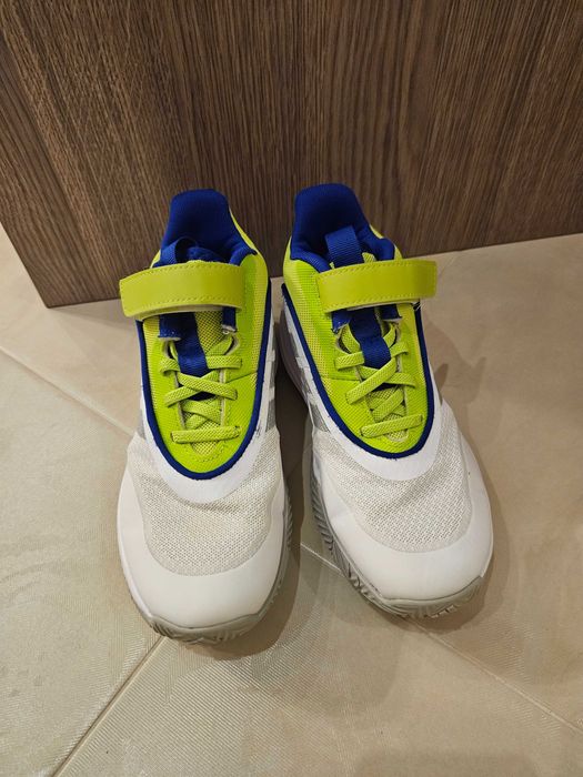 Детски кецове nike размер 33,5/ стелка 20,5 см.