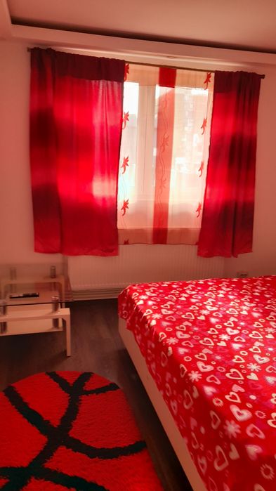 Închirieri apartamente doua camere