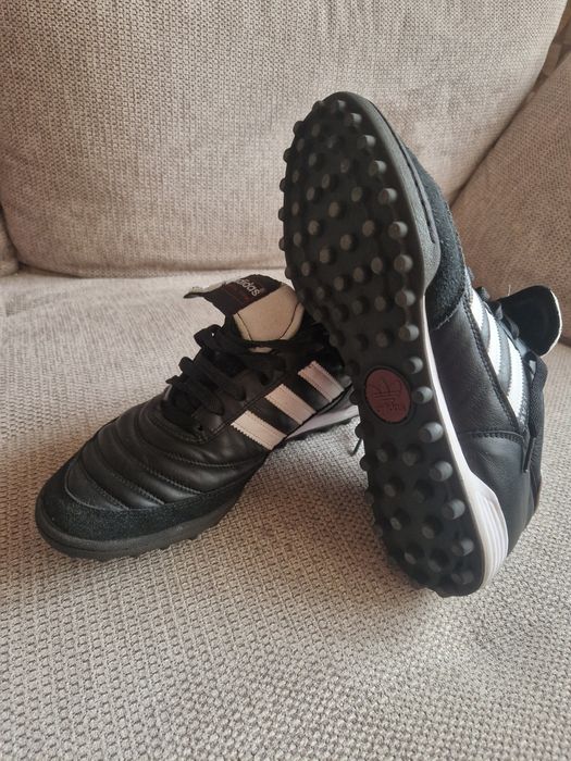 Adidas Mundial - стоножки 44 2/3