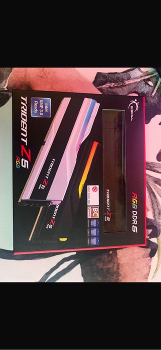 Memorie G.Skill Trident Z5 RGB 64GB DDR5 6400MHz CL32 Dual Channel Kit