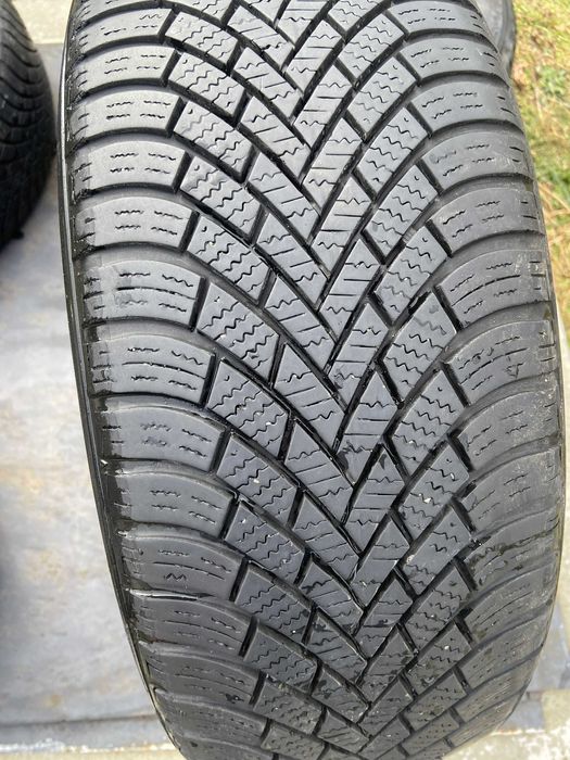 4x зимни гуми 2x Hankook 215/55R16 + 2x Nexen 215/60R16 комплект