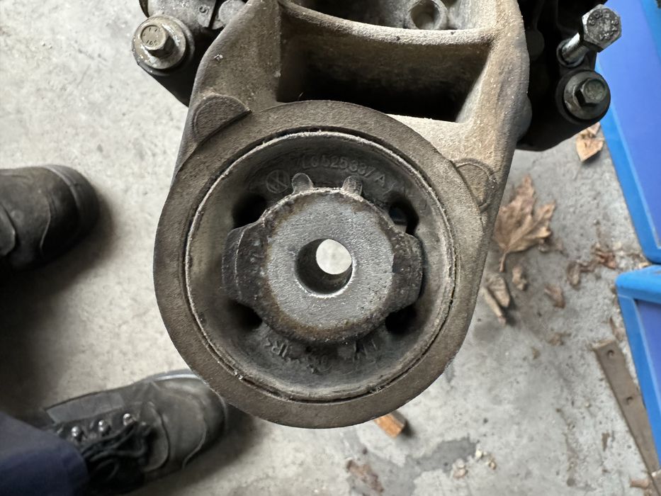 Заден диференциал VW Touareg 3.0TDI 2005г.