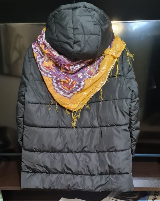 Дамско черно яке + шал