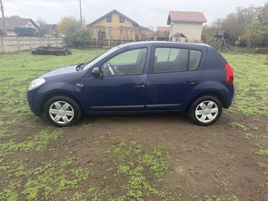 Vand Dacia sandero 1.4 mpi
