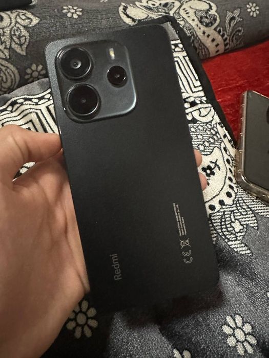 Редми нот 14 почти новый