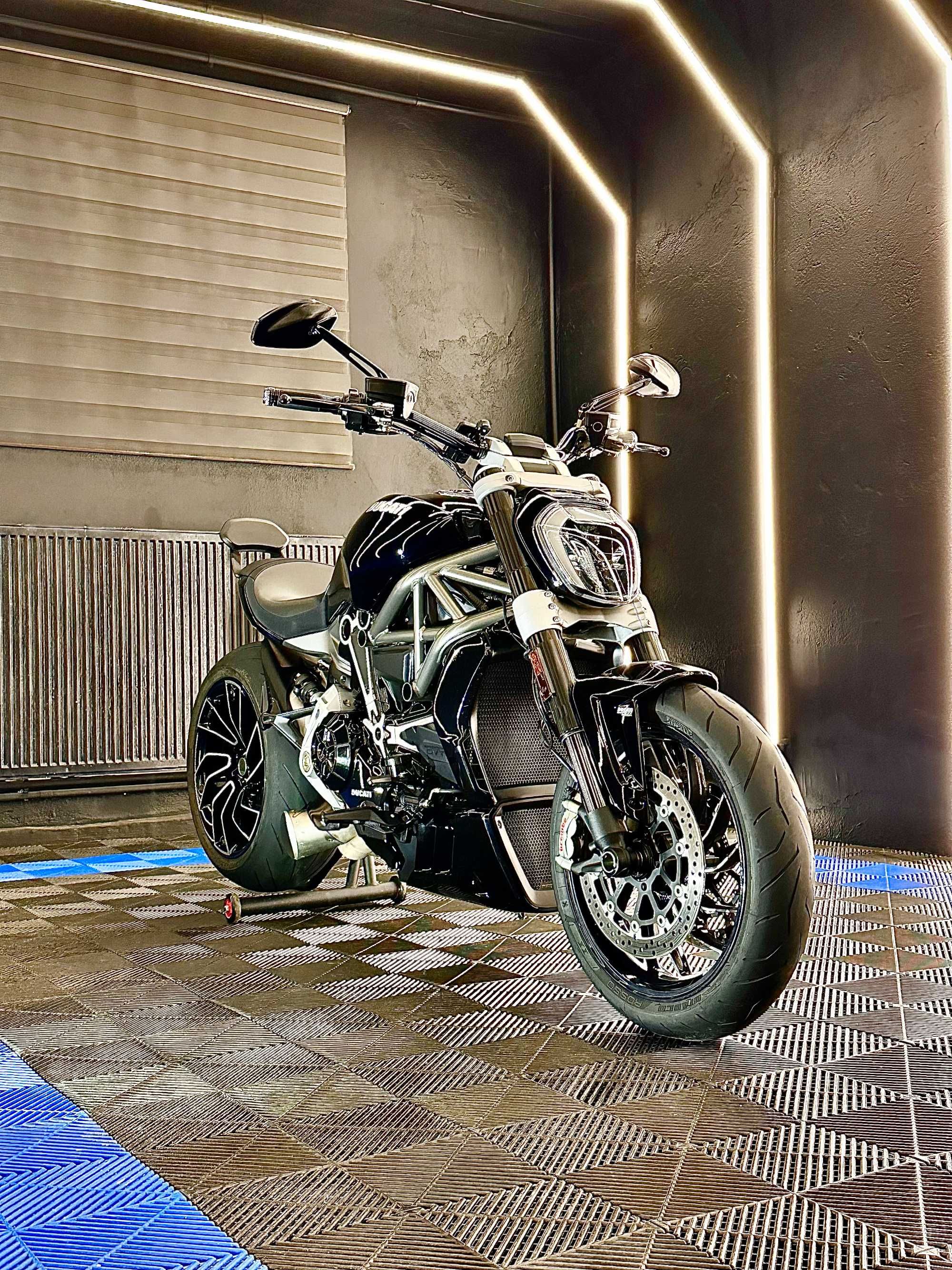 Ducati X Diavel S